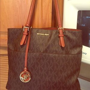 Michael Kors Bedford Large Purse