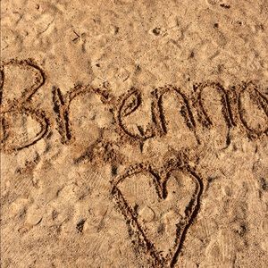 Meet your Posher, Brenna