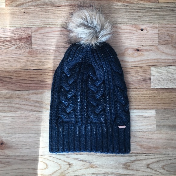 LAST CHANCE Free People Furry Pom Hat