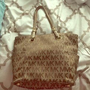 Michael Kor's shoulder bag.