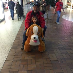 Meet your Posher, Traci