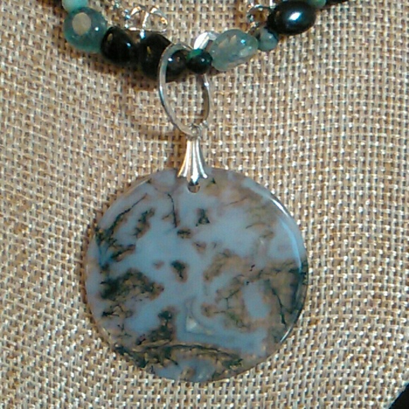 Necklace - Picture 2 of 3