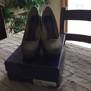 Madden girl pump. Size 8 81/2 heel 3in. Purple