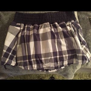 Lululemon running skirt size 8