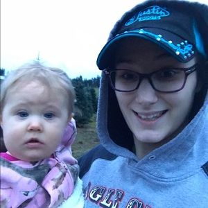 Meet your Posher, Anmarie