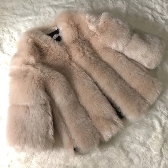 Faux fur winter coat 3/4 sleeve - Picture 5 of 5
