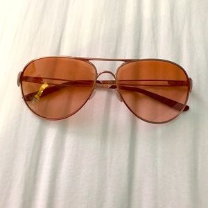 Oakley Aviators - Rose Gold