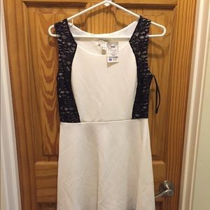 Juniors dress