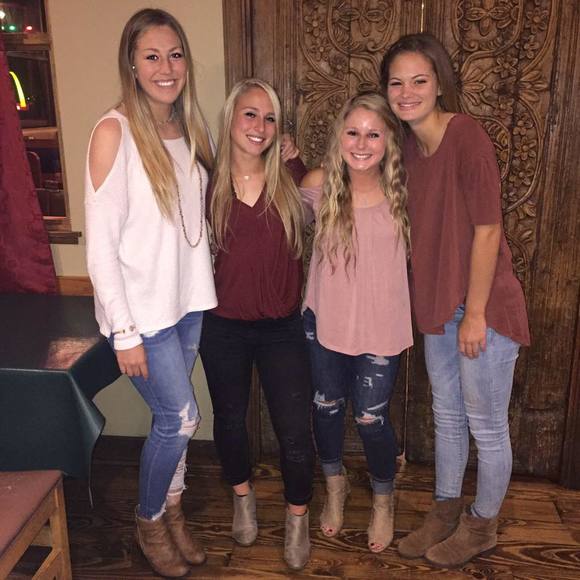 Meet your Posher, Taylor - Picture 1 of 1