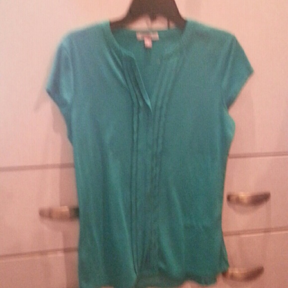 Sleeveless top