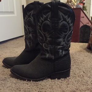 Mustango Cowboy boots