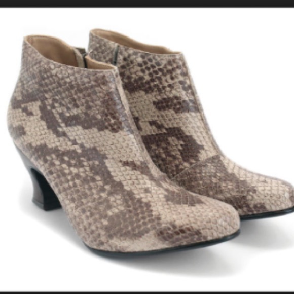 Fluevog Lynx Snake Bootie