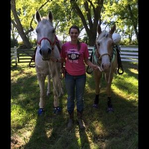 Meet your Posher, Hannah