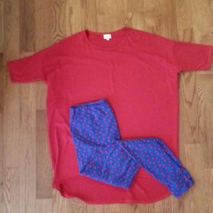 Lularoe solid red Irma top