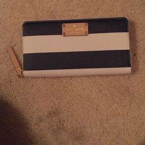 Navy and white Kate Spade wallet