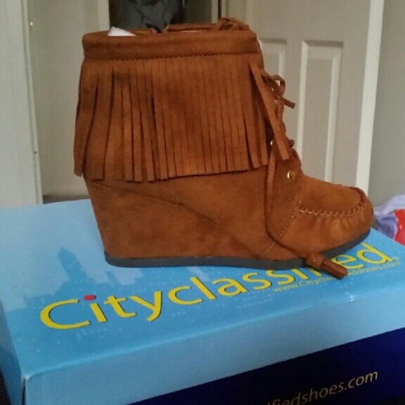 Suede Fringed Wedge Booties