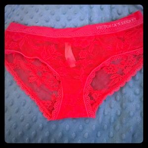 VS Lacey Hiphugger panties