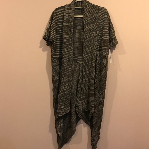 Elie Tahari Cover Up/ Cardigan
