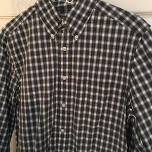 EB button down