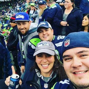 Meet your Posher, Cesar