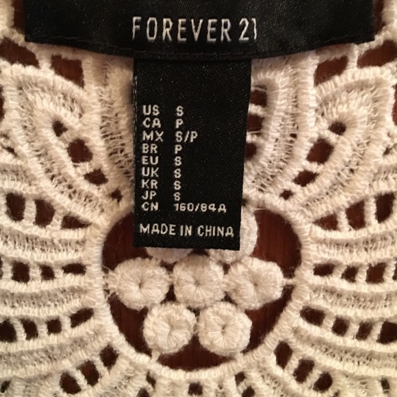 Crochet back maxi dress - Picture 4 of 4