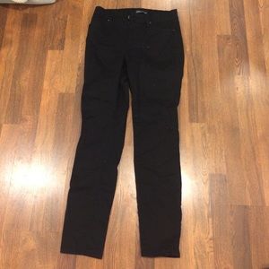 Black Skinny Jeans