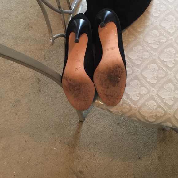 Beautiful Suede Coach Boots - Picture 3 of 4