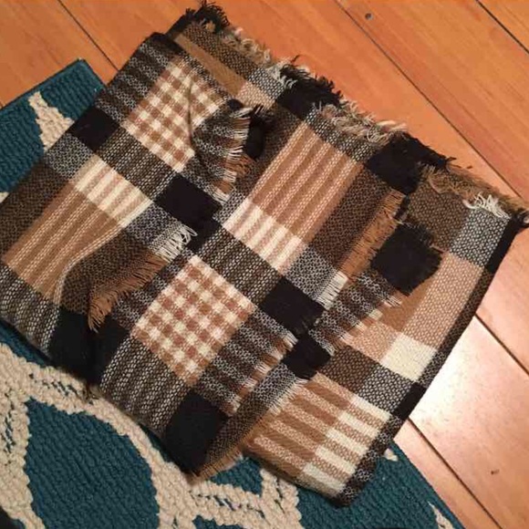 ModCloth Blanket Scarf