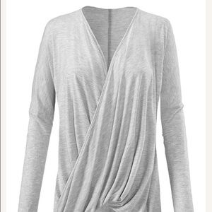 CAbi Taylor Tee Fall 2016 Small