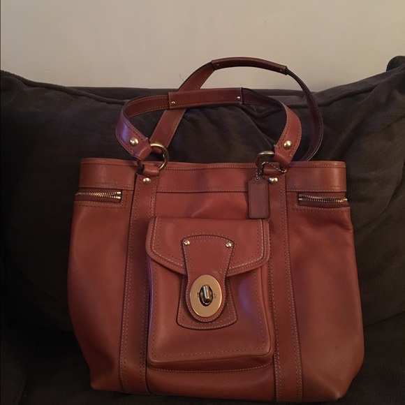Large Camel colored leather COACH purse