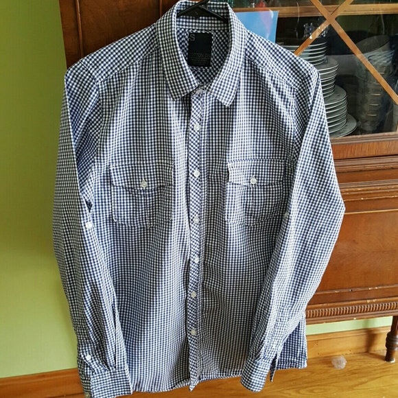 Long sleeve blue and white shirt
