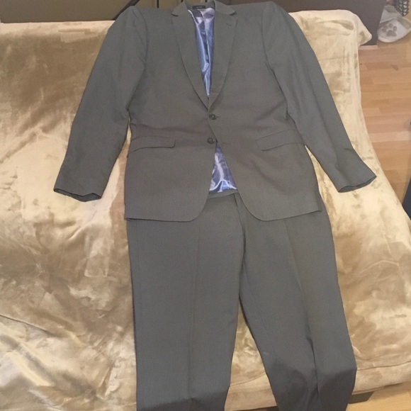 Men's suit