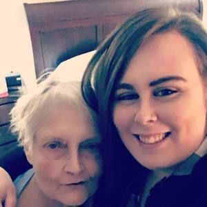 Meet your Posher, Alyssa