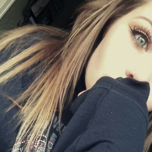 Meet your Posher, Erika