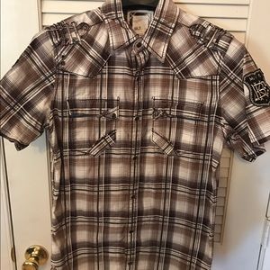 BKE from the The Buckle snap button s/s shirt