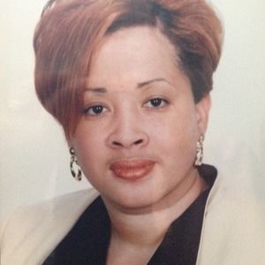 Meet your Posher, Elnora