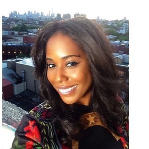 Meet your Posher, Dana