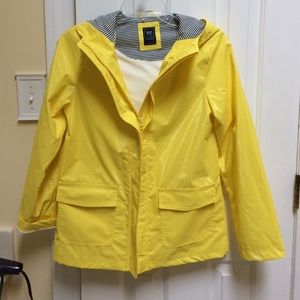 Classy Yellow rain coat