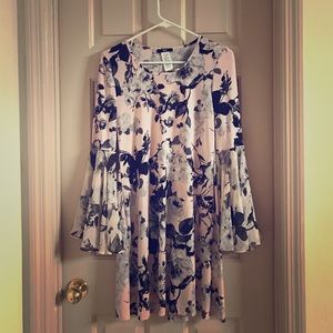 Bell Sleeve spring dress