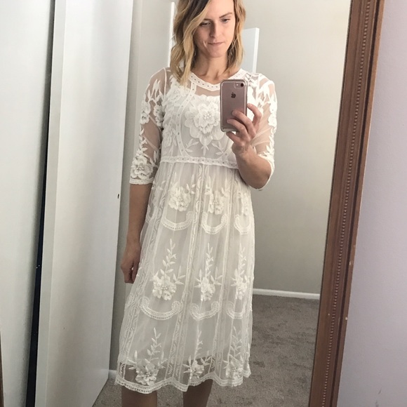 🚫SOLD LOCALLY🚫 Ivory sheer lace dress