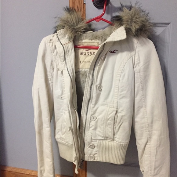 White winter coat / jacket