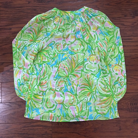 Lilly Pulitzer Elephant Ears Elsa Top - Picture 2 of 2