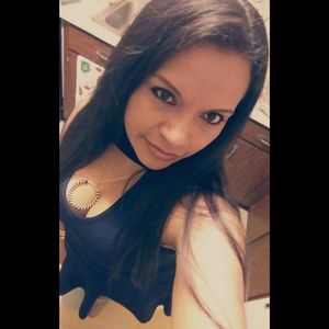 Meet your Posher, Juana