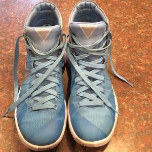 🤗 Nike Hyperdunk 2015 size 8.5