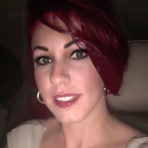 Meet your Posher, Yeidis