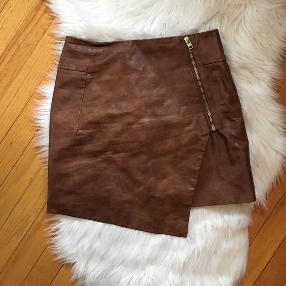 H&M Faux Leather skirt