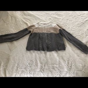 Women's sweater