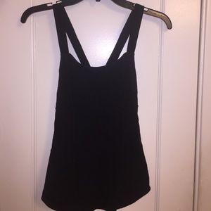 Lululemon black top size 4