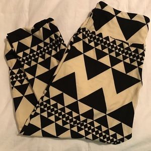 OS LuLaRoe leggings