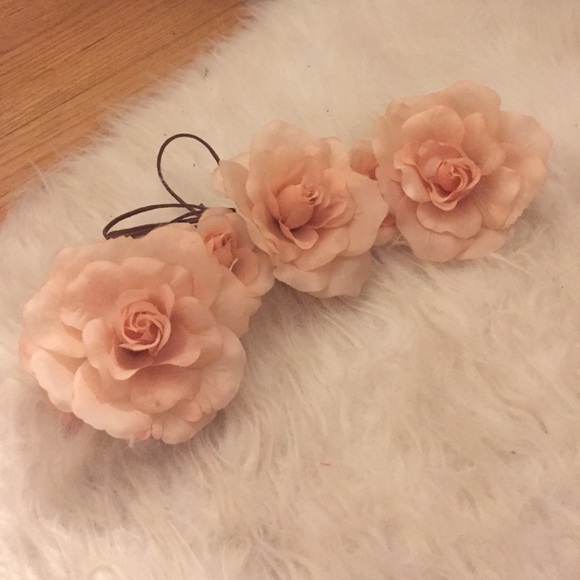 Urban outfitters flower crown